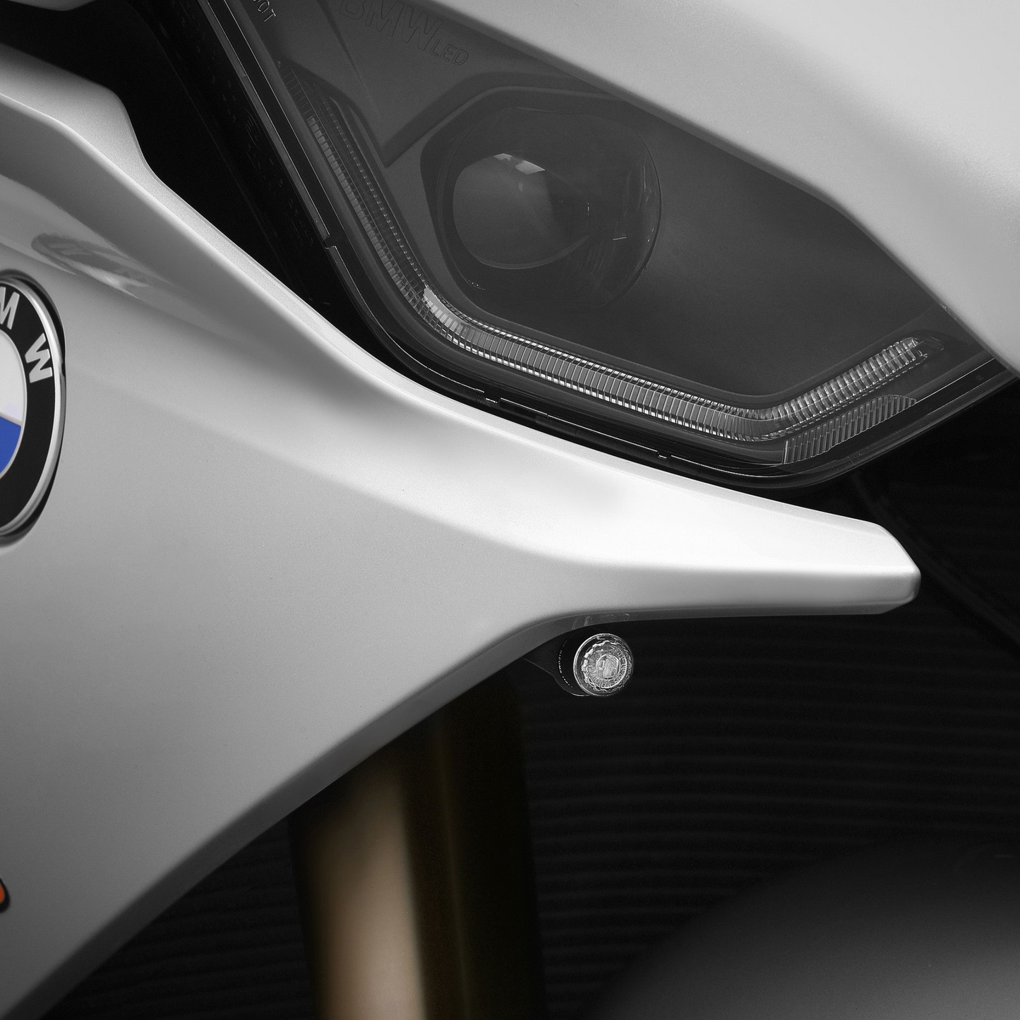 Rizoma Integrated Turn Signal Kit for BMW S1000RR (2019-24)